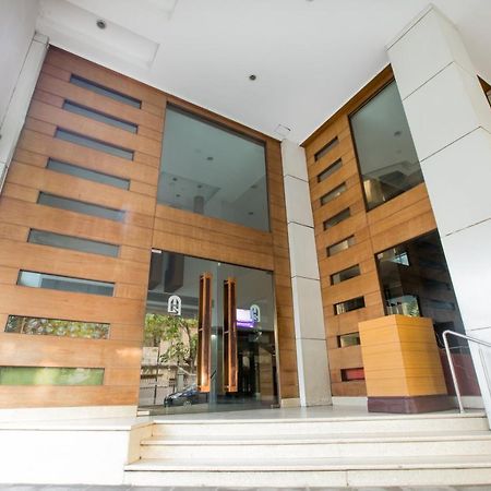 Hotel Shelter Chennai Bagian luar foto